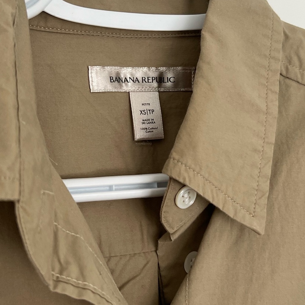 Banana Republic Oversized Button Down Shirt 100% cotton - Picture 5 of 10